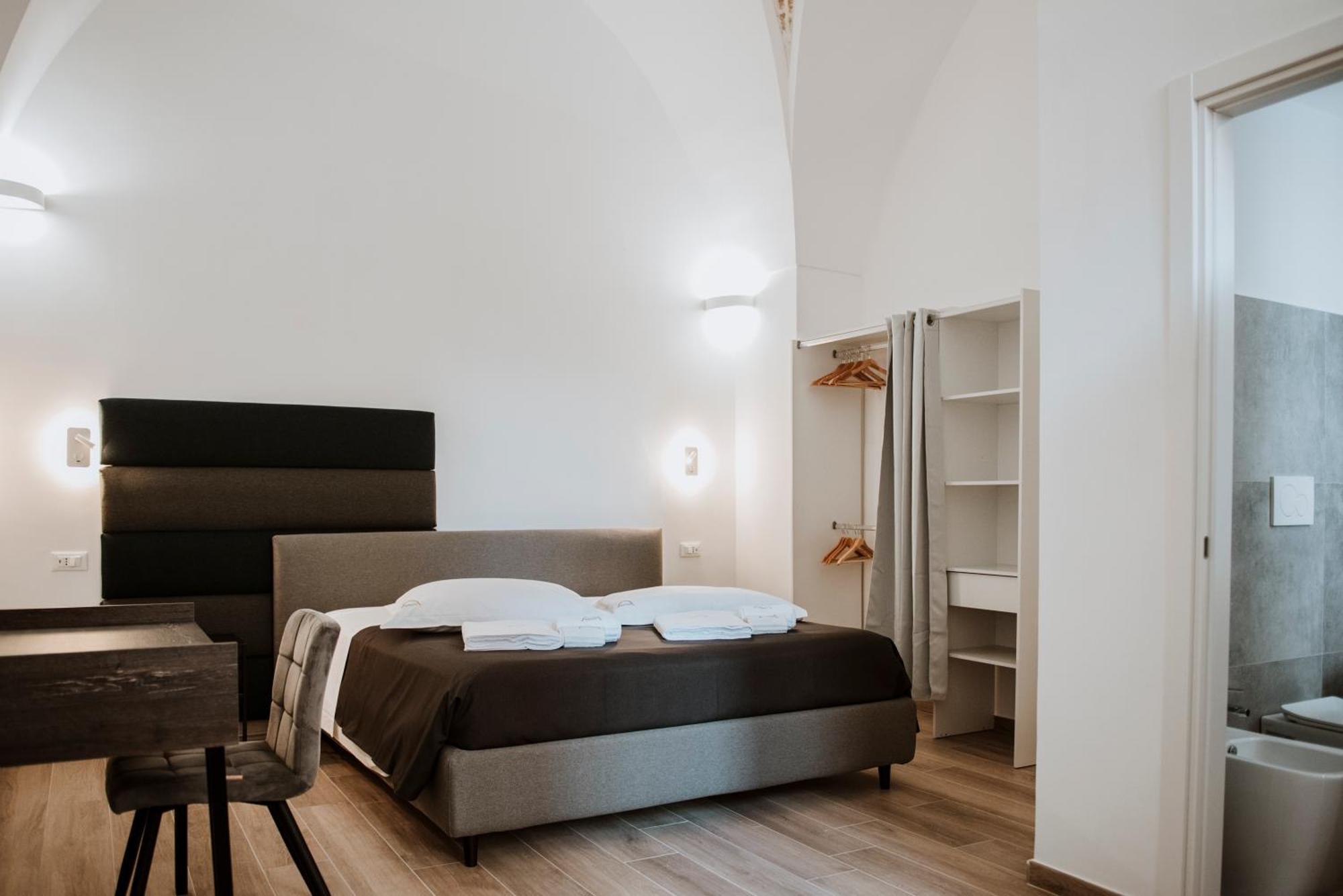 Signuria Dimora Esclusiva Bed & Breakfast Lecce Exterior foto